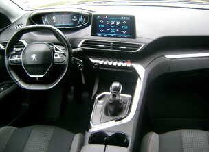 Peugeot 5008 1.6 HDI (5+2 места)